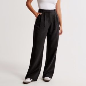 Abercrombie & Fitch Sloane Tailored & Pleated Black Pants Small